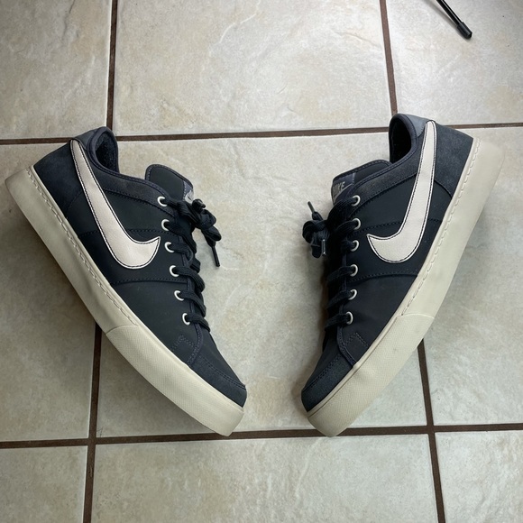 NIKE SWEET LEGACY 2011 Men's Shoe Blue Size 11 - Picture 13 of 15